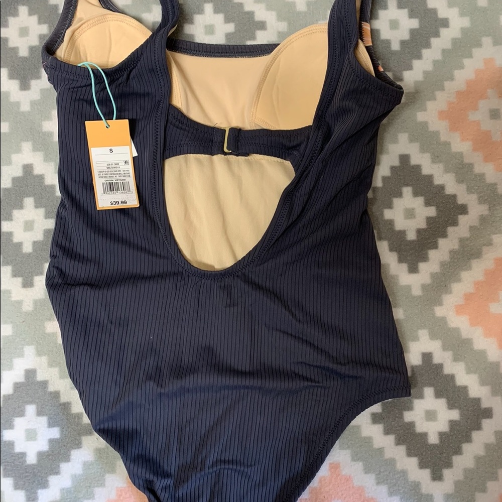 Womens bathing suit